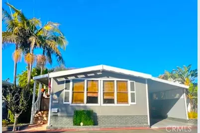 138 Liberty, Newport Beach, CA 92660 - Photo 2