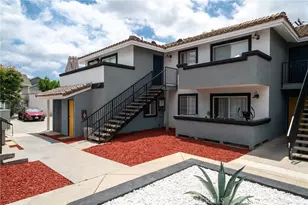 875 N Olive, Orange, CA 92867 - Photo 14