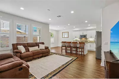 248 Finch, Lake Forest, CA 92630 - Photo 2