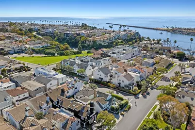 420 Acacia, Corona del Mar, CA 92625 - Photo 32