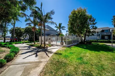 16932 Pacific Coast Highway #102, Huntington Beach, CA 92649 - Photo 24