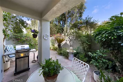 8 Longbourn Aisle, Irvine, CA 92603 - Photo 16