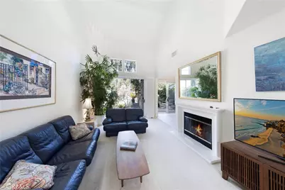 8 Longbourn Aisle, Irvine, CA 92603 - Photo 4
