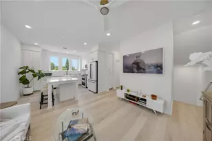17961 Conch Ln, Huntington Beach, CA 92646 - Photo 4