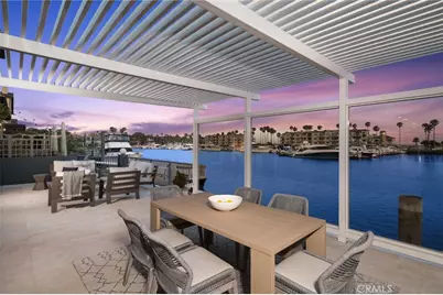 17033 Edgewater Lane, Huntington Beach, CA 92649 - Photo 26