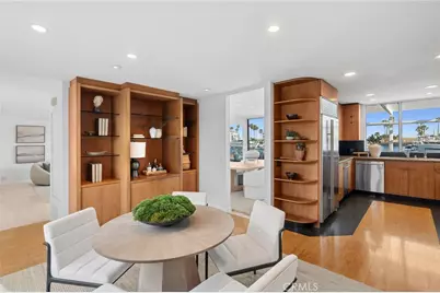 17033 Edgewater Lane, Huntington Beach, CA 92649 - Photo 12