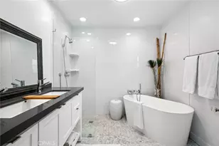 2049 E Ocean Blvd, Newport Beach, CA 92661 - Photo 10