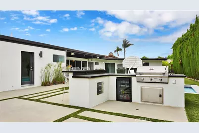 2000 Nautilus Lane, Newport Beach, CA 92660 - Photo 48