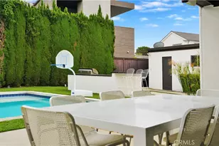 2000 Nautilus Ln, Newport Beach, CA 92660 - Photo 46