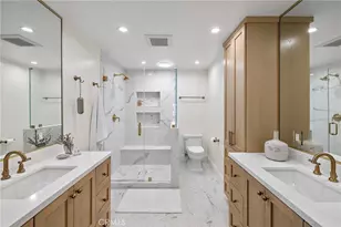362 Vista Madera, Newport Beach, CA 92660 - Photo 10