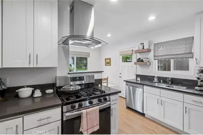 782 W 18th Street, Costa Mesa, CA 92627 - Photo 20