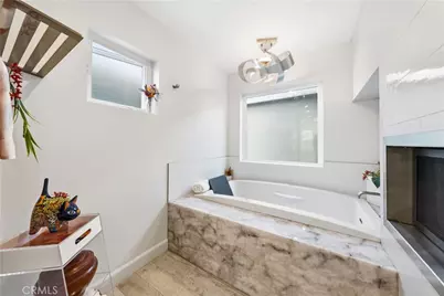 419 E Balboa, Newport Beach, CA 92661 - Photo 12