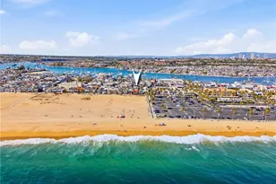 419 E Balboa, Newport Beach, CA 92661 - Photo 2