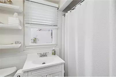 611 Larkspur, Corona del Mar, CA 92625 - Photo 16