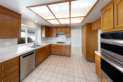 2 Bernini, Irvine, CA 92614 - Photo 10