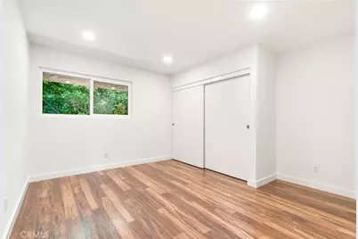 900 Hyde Court, Costa Mesa, CA 92626 - Photo 14