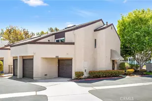 900 Hyde Ct, Costa Mesa, CA 92626 - Photo 16