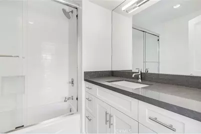 222 Old Newport Boulevard, Newport Beach, CA 92663 - Photo 20