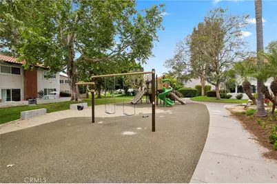 418 Vista Trucha, Newport Beach, CA 92660 - Photo 34