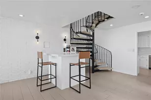 1202 E Balboa Blvd, Newport Beach, CA 92661 - Photo 10