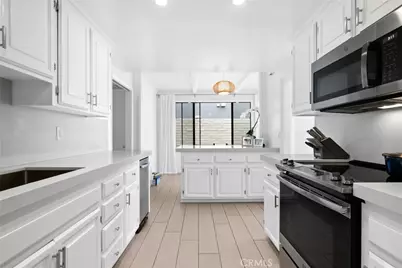 1202 E Balboa Boulevard, Newport Beach, CA 92661 - Photo 12