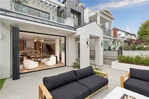 715 Poinsettia, Corona del Mar, CA 92625 - Photo 2