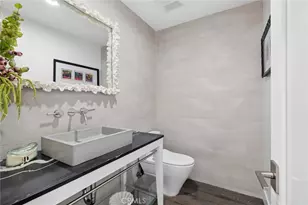 500 Harbor Island Dr, Newport Beach, CA 92660 - Photo 26