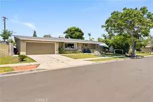 2436 Littleton, Costa Mesa, CA 92626 - Photo 46