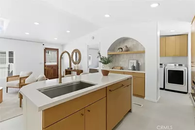 260 Mayflower, Newport Beach, CA 92660 - Photo 12