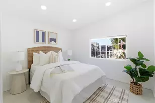 260 Mayflower, Newport Beach, CA 92660 - Photo 14