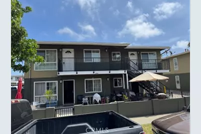 136 E Bay, Costa Mesa, CA 92627 - Photo 2