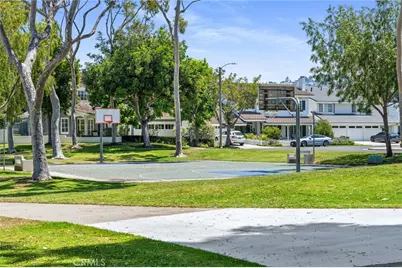 1807 Newport Hills, Newport Beach, CA 92660 - Photo 52