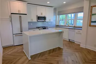 58 Saratoga, Newport Beach, CA 92660 - Photo 8
