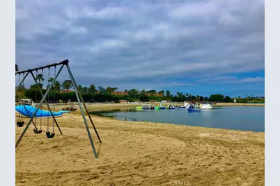 24 Saratoga, Newport Beach, CA 92660 - Photo 34