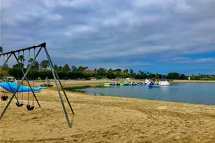 24 Saratoga, Newport Beach, CA 92660 - Photo 34