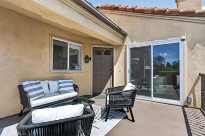 114 Corsica, Newport Beach, CA 92660 - Photo 2