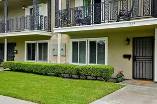 1424 Deauville Pl, Costa Mesa, CA 92626 - Photo 2