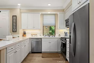 57 Silverado, Irvine, CA 92618 - Photo 6