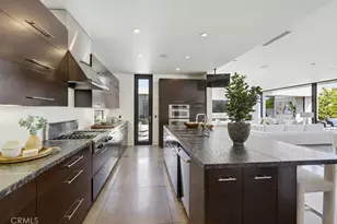 2534 Vista Baya, Newport Beach, CA 92660 - Photo 16