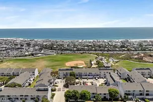 2 Land Fall Ct, Newport Beach, CA 92663 - Photo 28