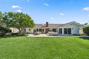 926 Bellis St, Newport Beach, CA 92660 - Photo 2