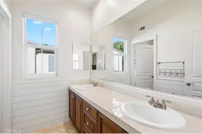 62 Logan, Irvine, CA 92620 - Photo 38