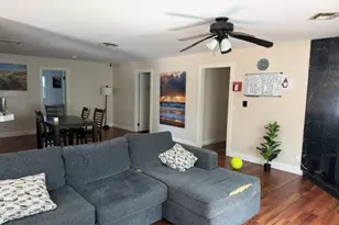 395 Victoria, Costa Mesa, CA 92627 - Photo 8