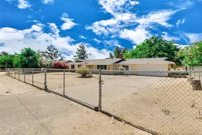 14347 Willow, Hesperia, CA 92345 - Photo 2