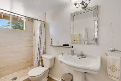14347 Willow, Hesperia, CA 92345 - Photo 24