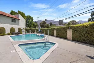 3200 Fairesta St, La Crescenta, CA 91214 - Photo 6