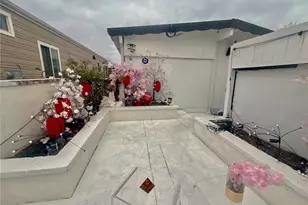 13 Saratoga, Newport Beach, CA 92660 - Photo 22