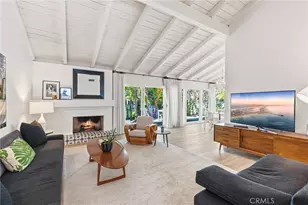 416 Onda, Newport Beach, CA 92660 - Photo 2