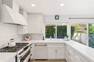 416 Onda, Newport Beach, CA 92660 - Photo 12