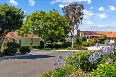 416 Onda, Newport Beach, CA 92660 - Photo 36
